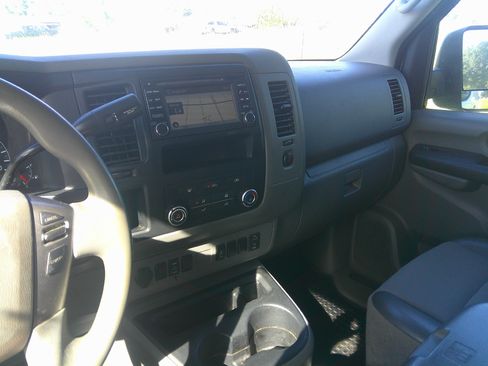 Used 2019 Nissan NV 2500 S RWD image 11