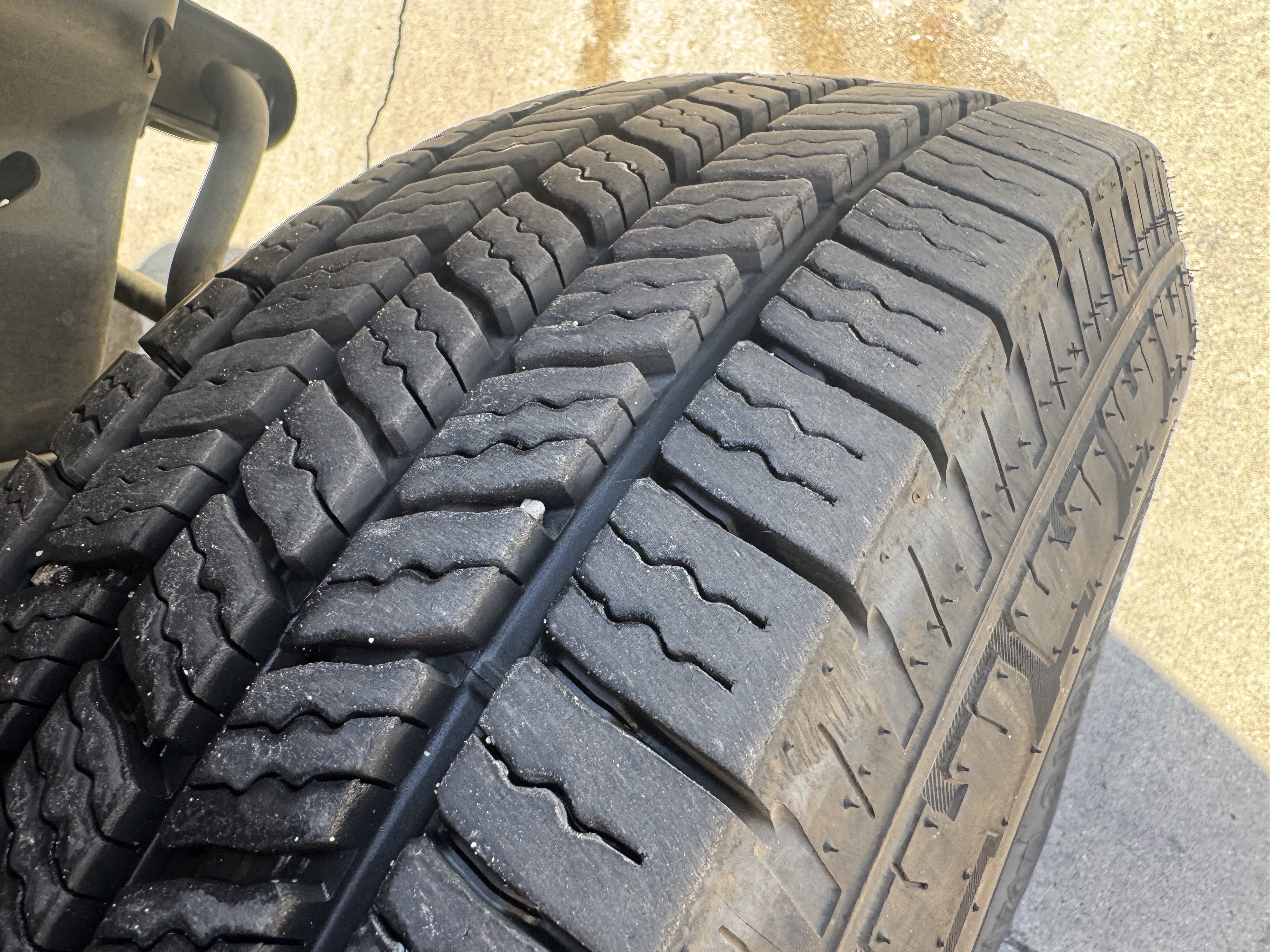 Used 2014 Ford E-250 and Econoline 250 UNAVAIL RWD image 14