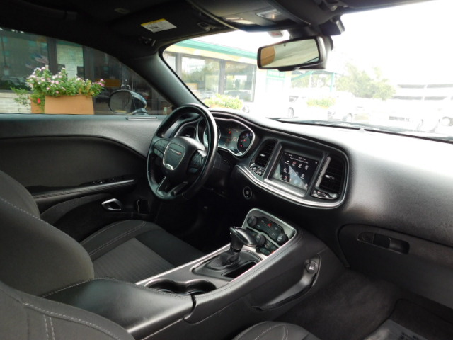 Used 2019 Dodge Challenger SXT RWD image 24