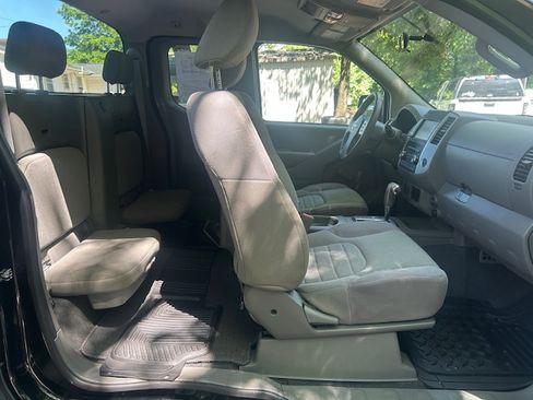 Used 2019 Nissan Frontier 2WD King Cab image 21
