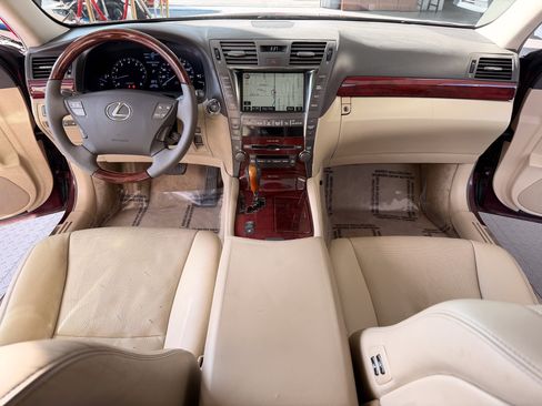 Used 2008 Lexus LS 460 image 7