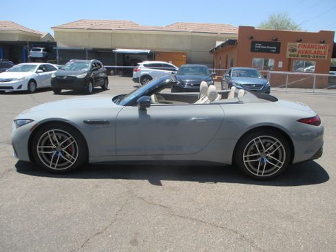 Used 2022 Mercedes-Benz SL 55 AMG 4MATIC image 18