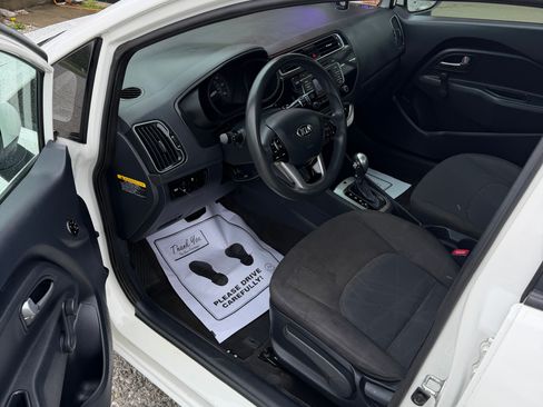 Used 2016 Kia Rio LX image 6
