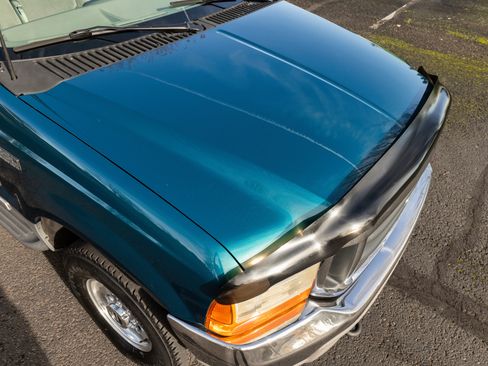 Used 2001 Ford F350 XLT image 9