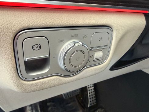 Used 2020 Mercedes-Benz GLS 580 image 63