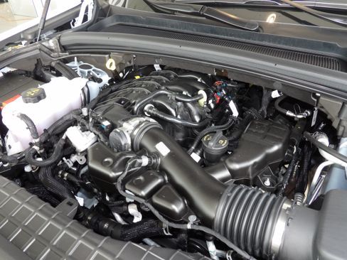 Used 2025 Jeep Grand Cherokee L Limited image 16