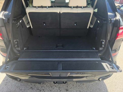 Used 2022 BMW X7 xDrive40i image 16