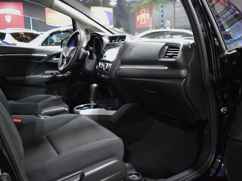 Used 2020 Honda Fit EX image 21