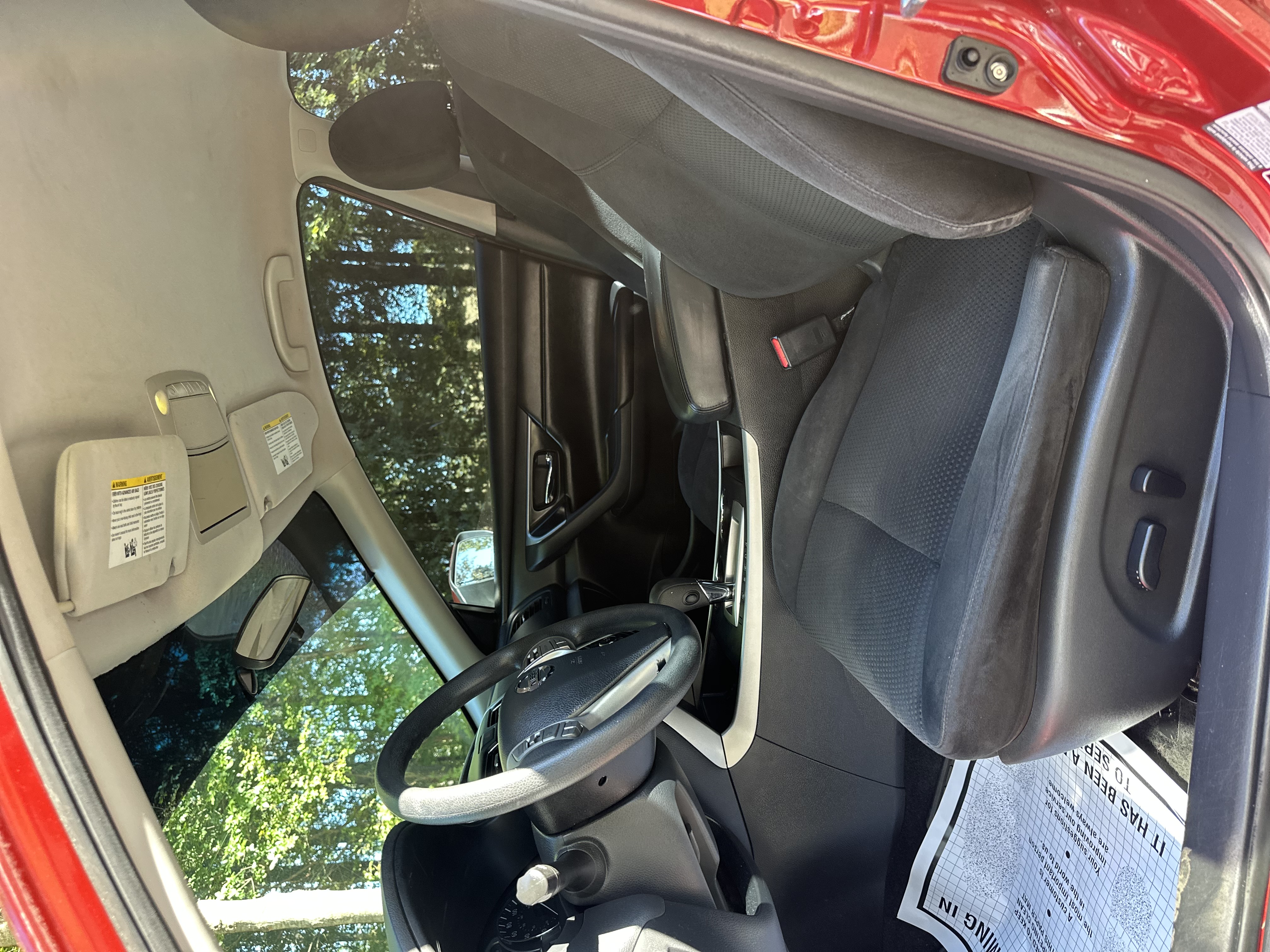Used 2015 Nissan Altima SV FWD image 13
