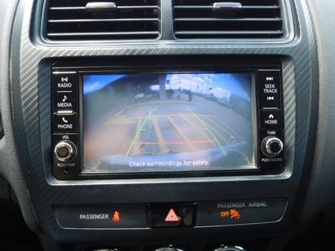 Used 2018 Mitsubishi Outlander Sport FWD image 14