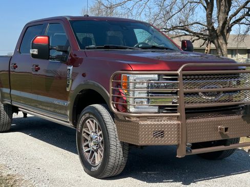 Used 2017 Ford F250 King Ranch image 1
