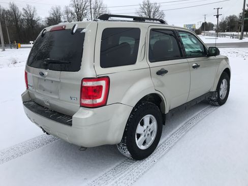 Used 2012 Ford Escape XLT image 5
