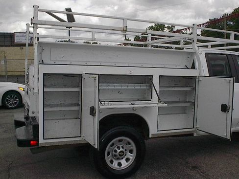 Used 2022 Chevrolet Silverado 2500 W/T RWD image 5