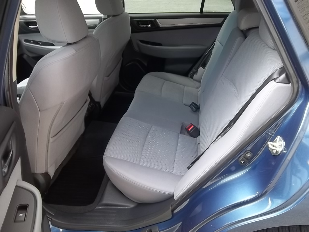 Used 2019 Subaru Outback 2.5i Premium AWD/4WD image 25