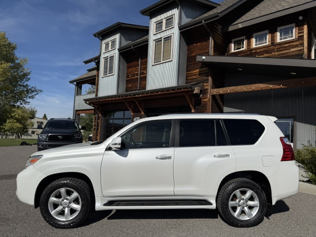 Used 2011 Lexus GX 460 GX 460 Luxury Sport Utility 4D AWD/4WD image 2