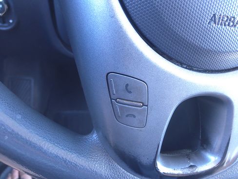 Used 2011 Kia Soul + image 27