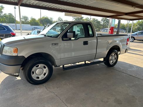 Used 2007 Ford F150 2WD Regular Cab image 1