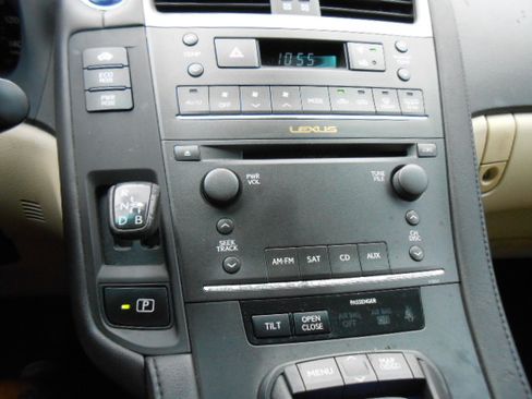 Used 2010 Lexus HS 250h Premium FWD image 14