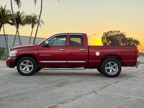 Used 2007 Dodge Ram 1500 Truck Laramie image 2