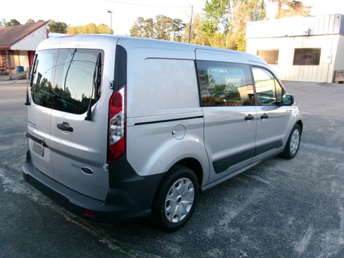 Used 2018 Ford Transit Connect XL image 1