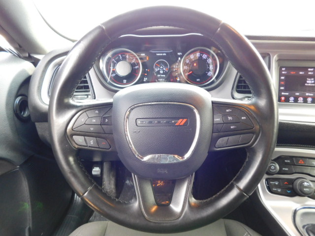Used 2020 Dodge Challenger SXT RWD image 14