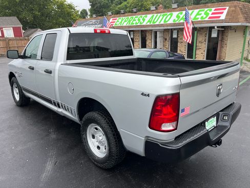 Used 2019 RAM 1500 4x4 Quad Cab Classic Tradesman image 12
