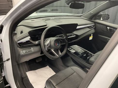 New 2026 Buick Enclave Sport Touring image 9