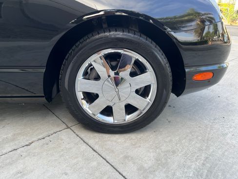 Used 2002 Ford Thunderbird UNAVAIL RWD image 40