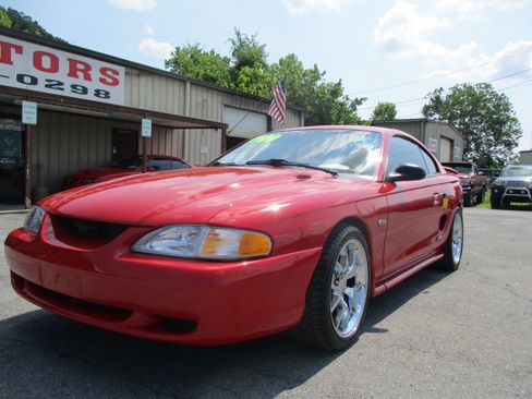Used 1996 Ford Mustang GTS Coupe RWD image 9