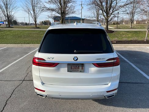 Used 2022 BMW X7 xDrive40i image 9