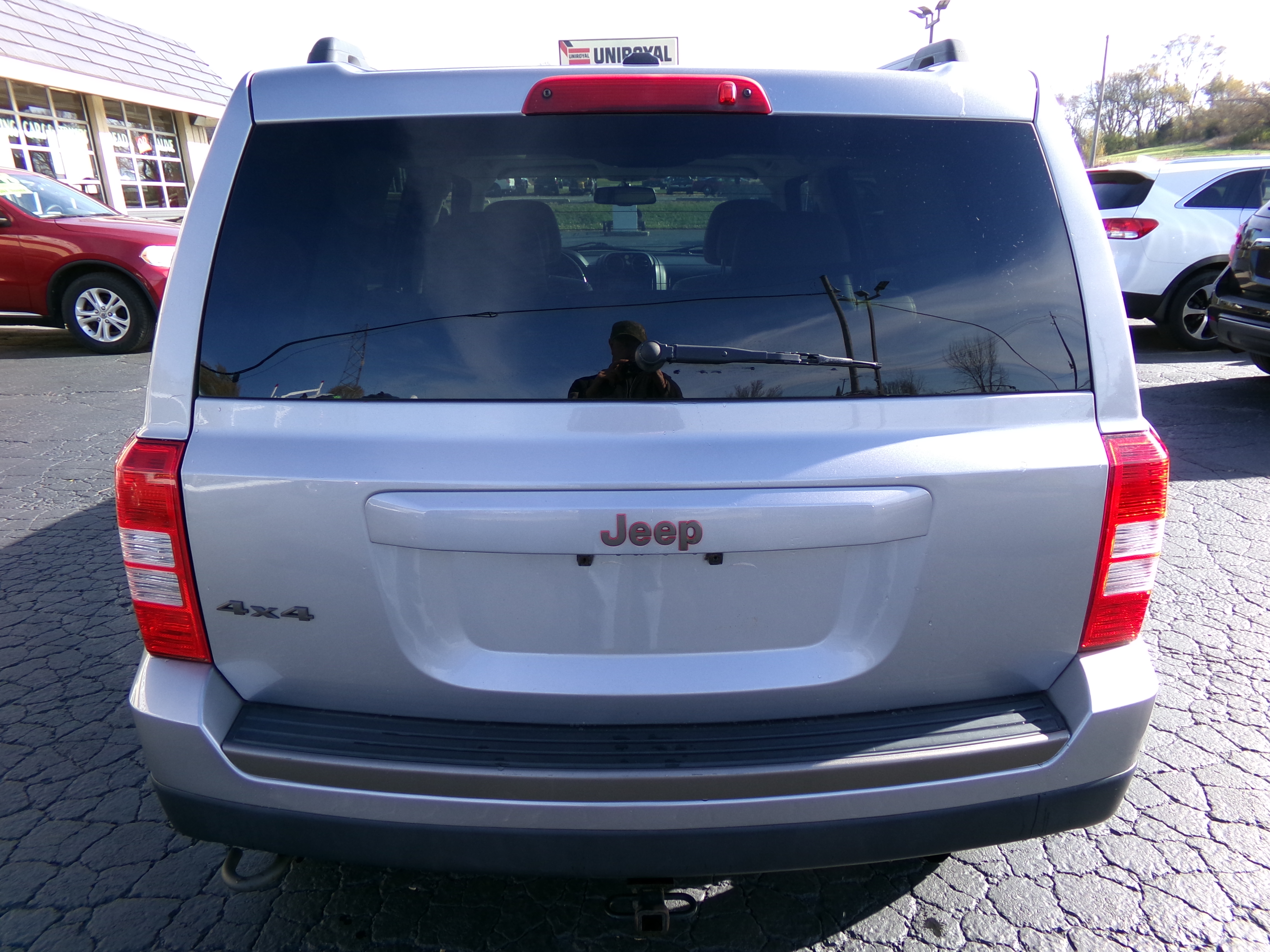 Used 2016 Jeep Patriot 75th Anniversary AWD/4WD image 4