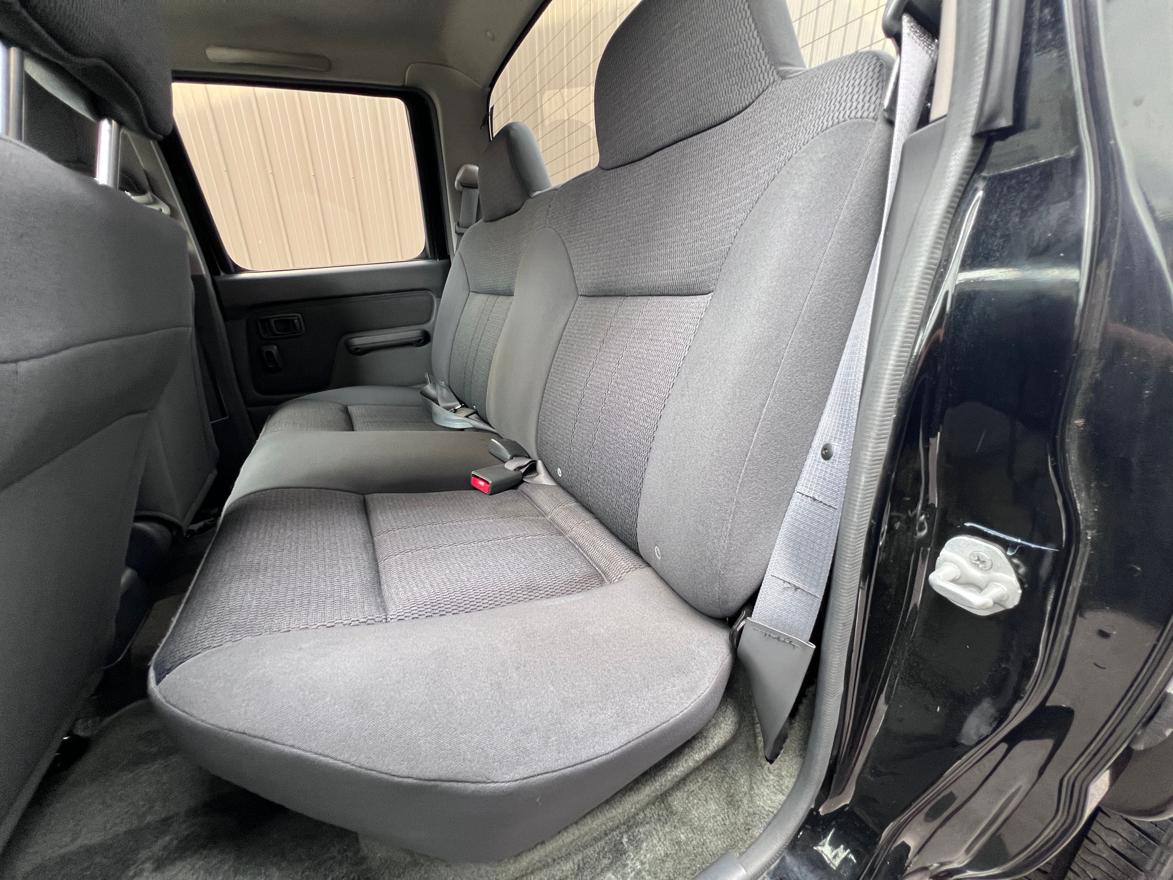 Used 2003 Nissan Frontier 4x4 Crew Cab S/C image 18