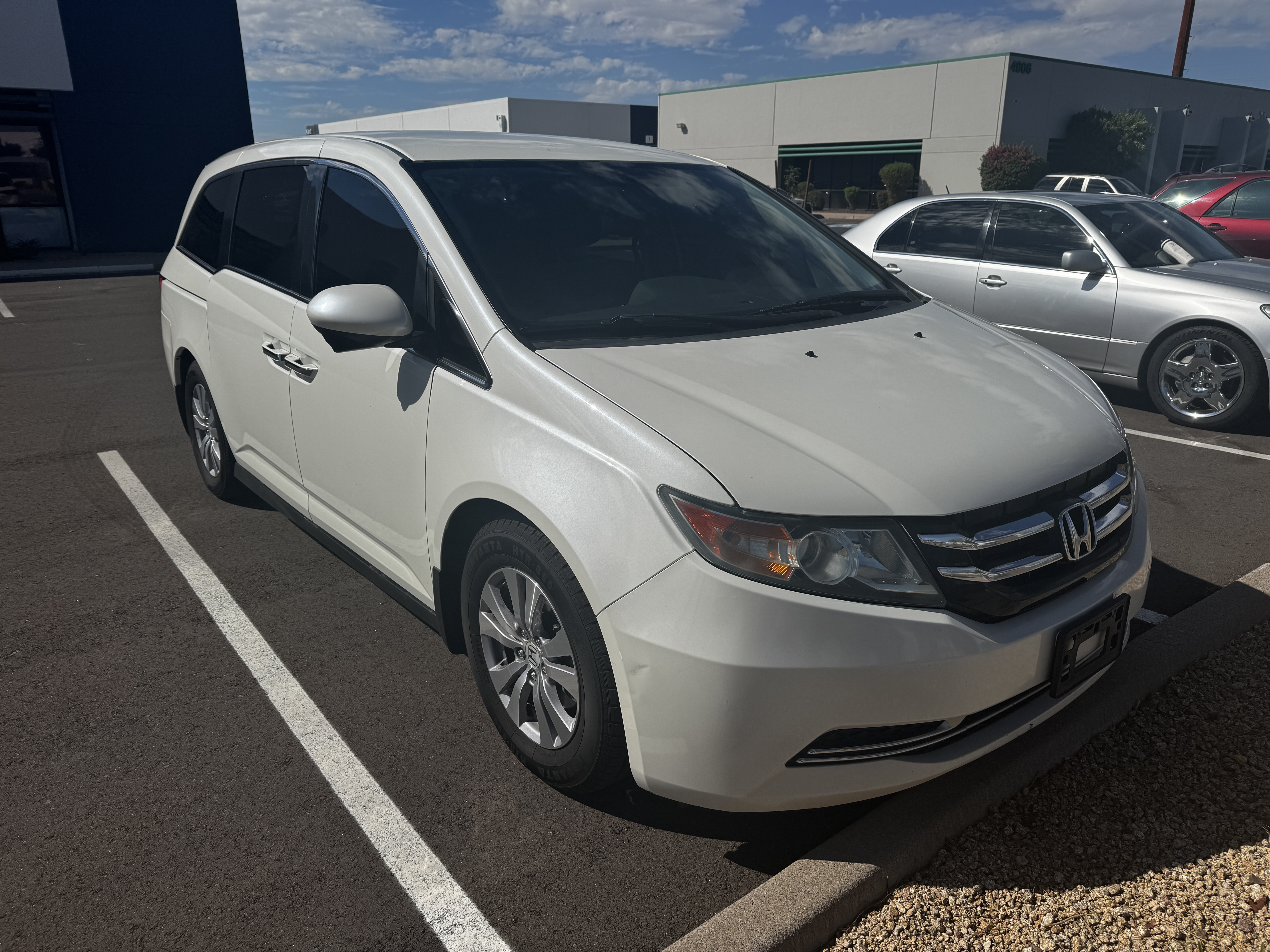 Used 2017 Honda Odyssey SE image 7