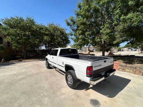 Used 1999 Dodge Ram 2500 Truck 4x4 Quad Cab image 8