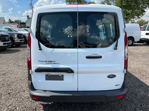 Used 2018 Ford Transit Connect XL image 4