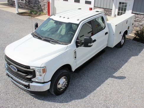 Used 2020 Ford F350 Super Duty XL image 10
