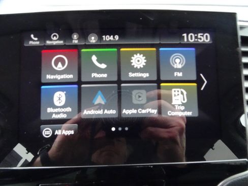 Used 2022 Honda Pilot AWD Black Edition image 25