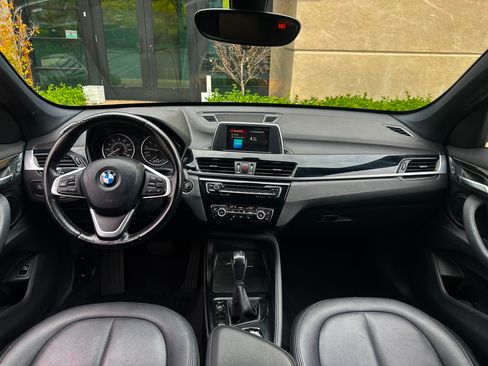 Used 2018 BMW X1 sDrive28i Sport Utility 4D FWD image 18