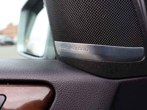 Used 2016 Mercedes-Benz GL 450 image 21