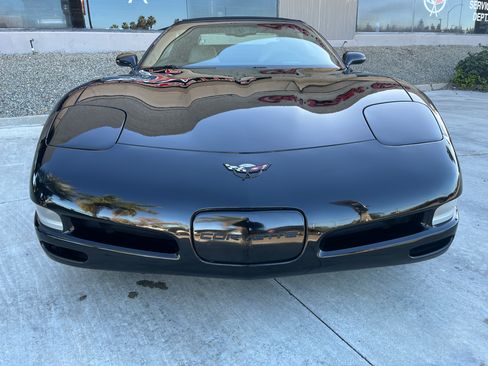 Used 2003 Chevrolet Corvette image 10