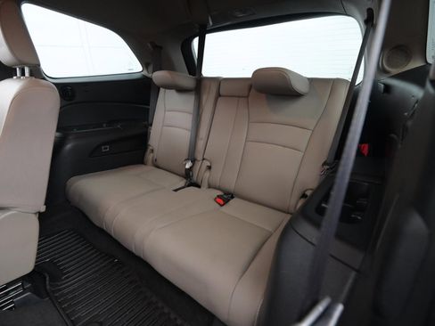 Used 2016 Honda Pilot Touring image 48