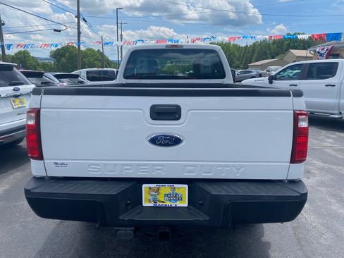 Used 2014 Ford F250 4x4 SuperCab Super Duty image 6