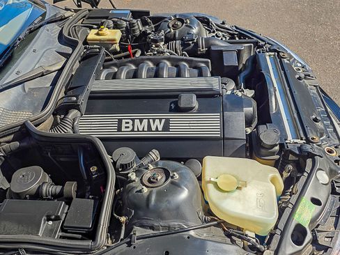 Used 1998 BMW Z3 2.8 image 10