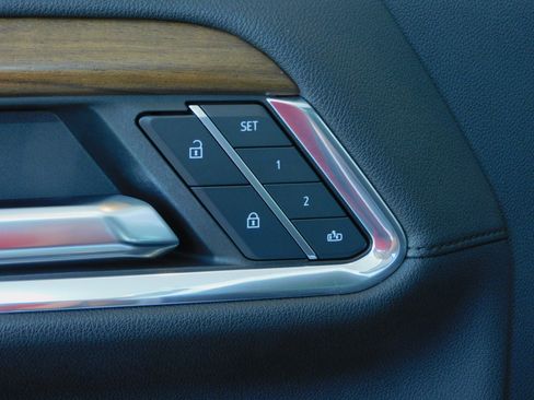 Used 2024 Chevrolet Silverado 2500 High Country image 22