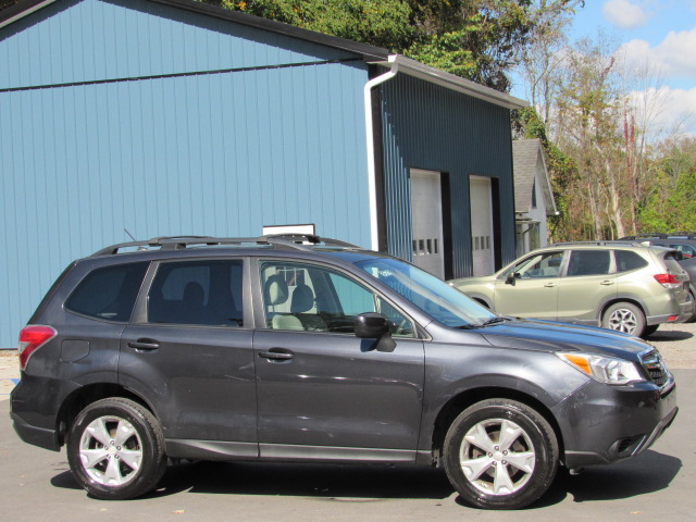 Used 2014 Subaru Forester 2.5i Premium AWD/4WD image 12
