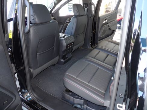 Used 2024 Chevrolet Silverado EV 4x4 Crew Cab RST image 23