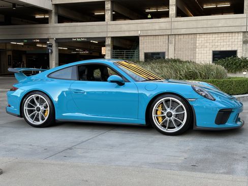 Used 2018 Porsche 911 GT3 image 8