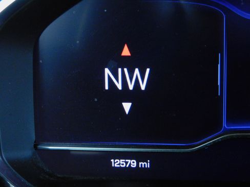 Used 2025 Chevrolet Silverado 1500 LT image 33