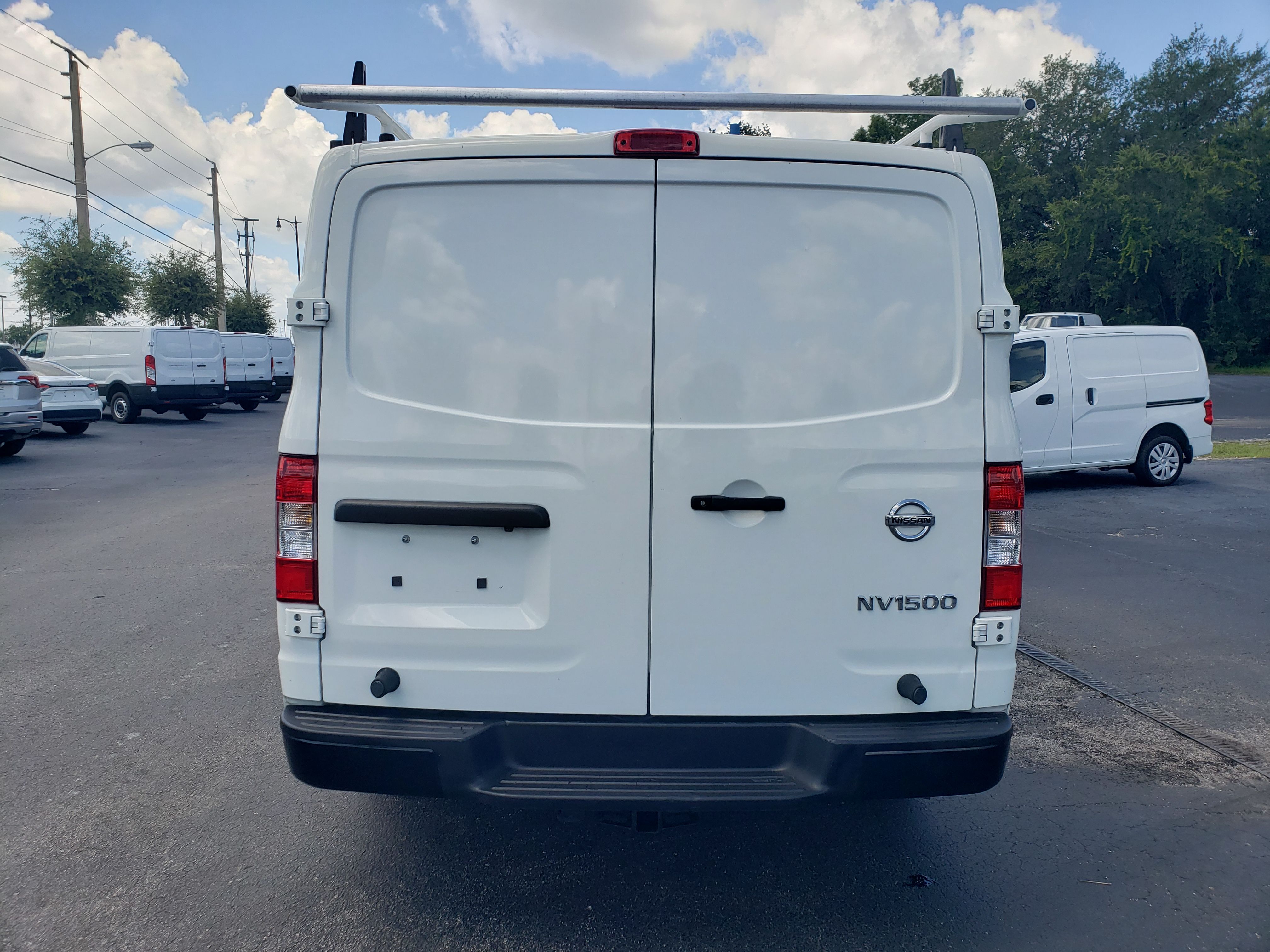 Used 2021 Nissan NV 1500 S RWD image 4
