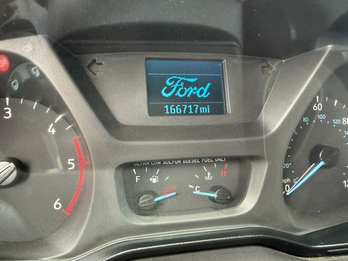 Used 2015 Ford Transit 250 148 Medium Roof RWD image 12